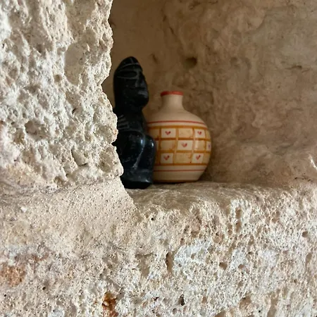 Tatil Evi Lamar - A Charming Medieval Grotta Ostuni