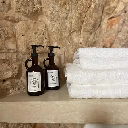 Tatil Evi Lamar - A Charming Medieval Grotta Ostuni