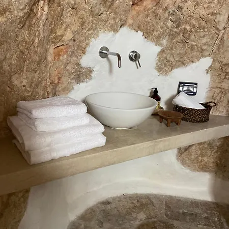 Lamar - A Charming Medieval Grotta Tatil Evi Ostuni